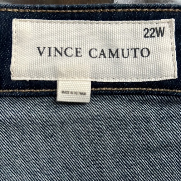 Vince Camuto Plus Size Mid Rise 5-Pocket Skinny Jeans - Picture 4 of 11